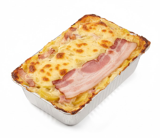 Zapiekanka ziemniaczana z boczkiem delikatesowym – złocisty ser i plastry boczku